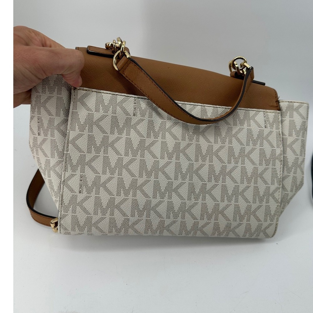 Michael Kors Monogram Vanilla Tan Leather Crossbody Bag Gold Hardware - Picture 4 of 9